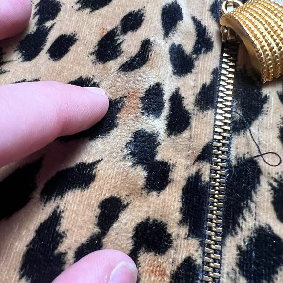 VINTAGE 80s Caché Flared Bratty Leopard Print Velvet Coat Flip Cuff Size 10 - Picture 7 of 8